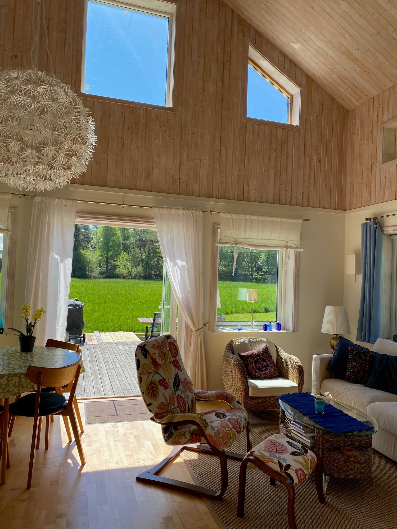 Havsnära lantligt hus på Tjörn – bild 6 av 14