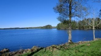 Dwelling with a view over Lake Fegen