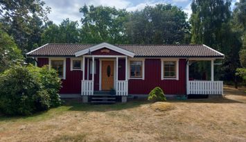 Havsnära Stuga på Hasslö i Blekinge skärgård