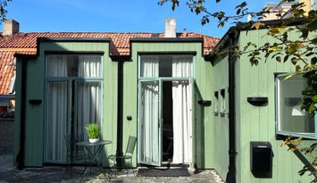 Gårdshus mitt i Visby