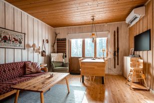 Cozy cottage with fireplace and sauna