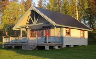 Rofylld fräsch stuga i pittoreska Tornedalen