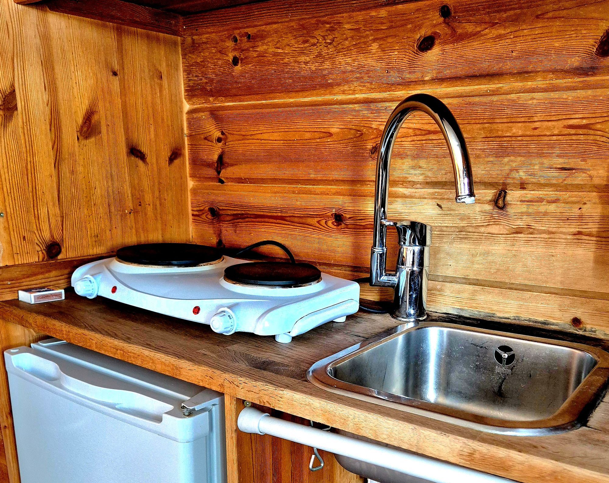 Arctic light cabin – bild 6 av 8