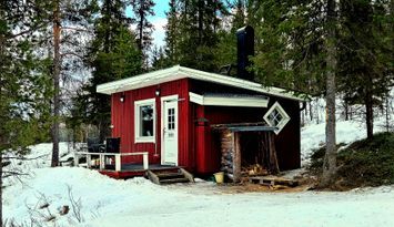 Arctic light cabin