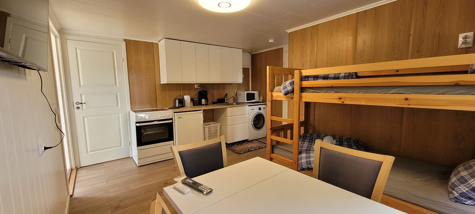 Studio lägenhet i Borgholms villa – bild 16 av 24