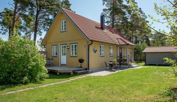 Villa Gute - 7+2 bäddar nära Tofta Strand