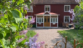 Charmigt 1700tals hus i Lönneberga Småland