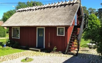 Stuga med vasstak nära Åhus & Yngsjö
