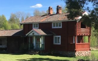 Timrad stuga utanför Rättvik