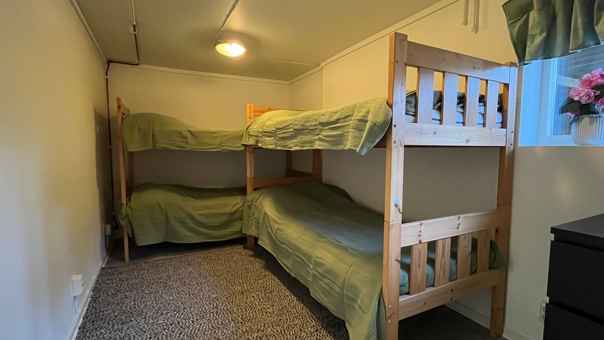 För den stora familjen/det stora sällskapet – bild 16 av 21