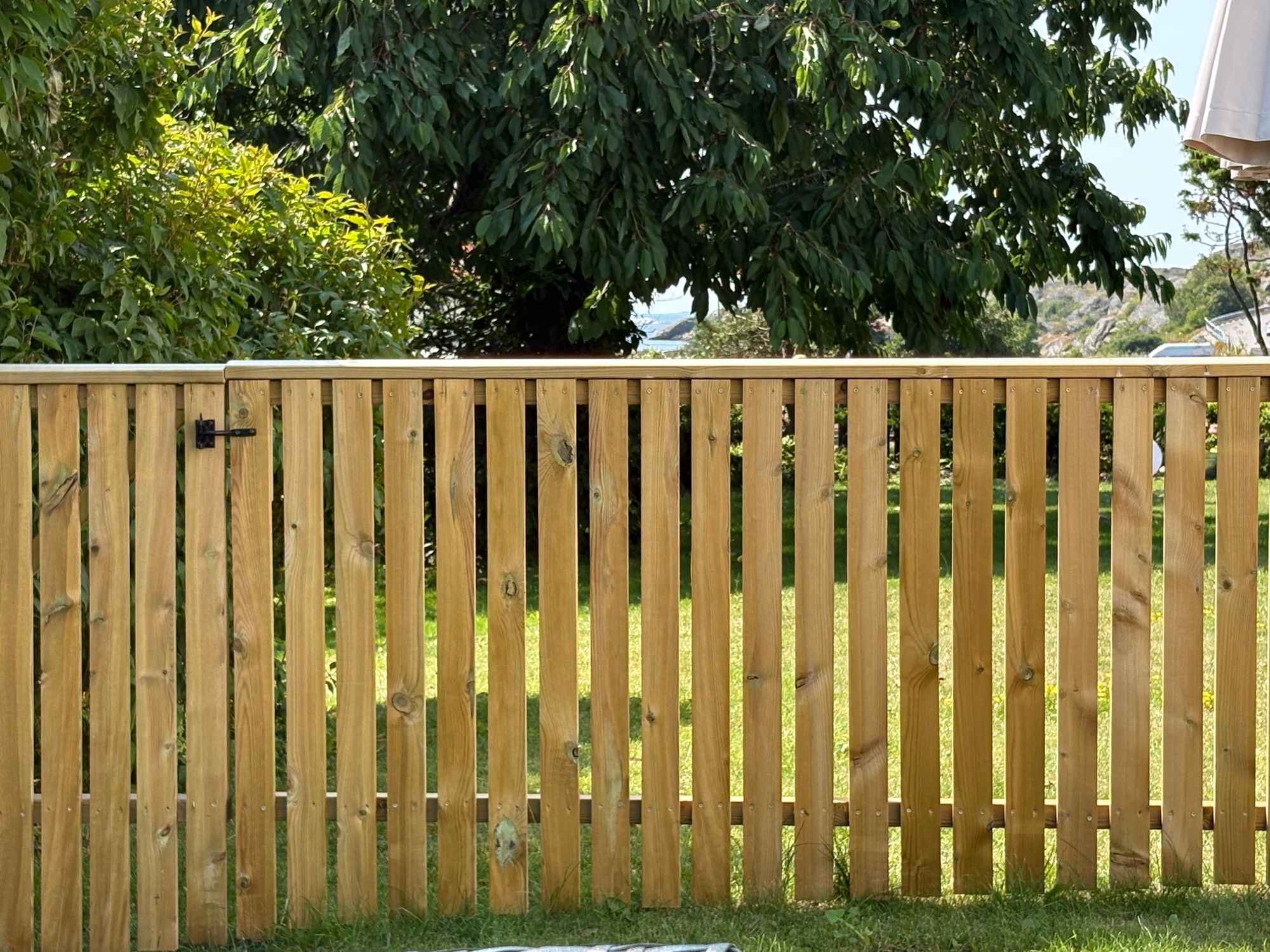 Sommarboende i lägenhet i villa nära fin badplats – bild 18 av 19