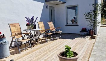 Hus i Gnisvärd bredvid fin badstrand Tofta