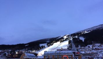 Åre med altan mot sjön