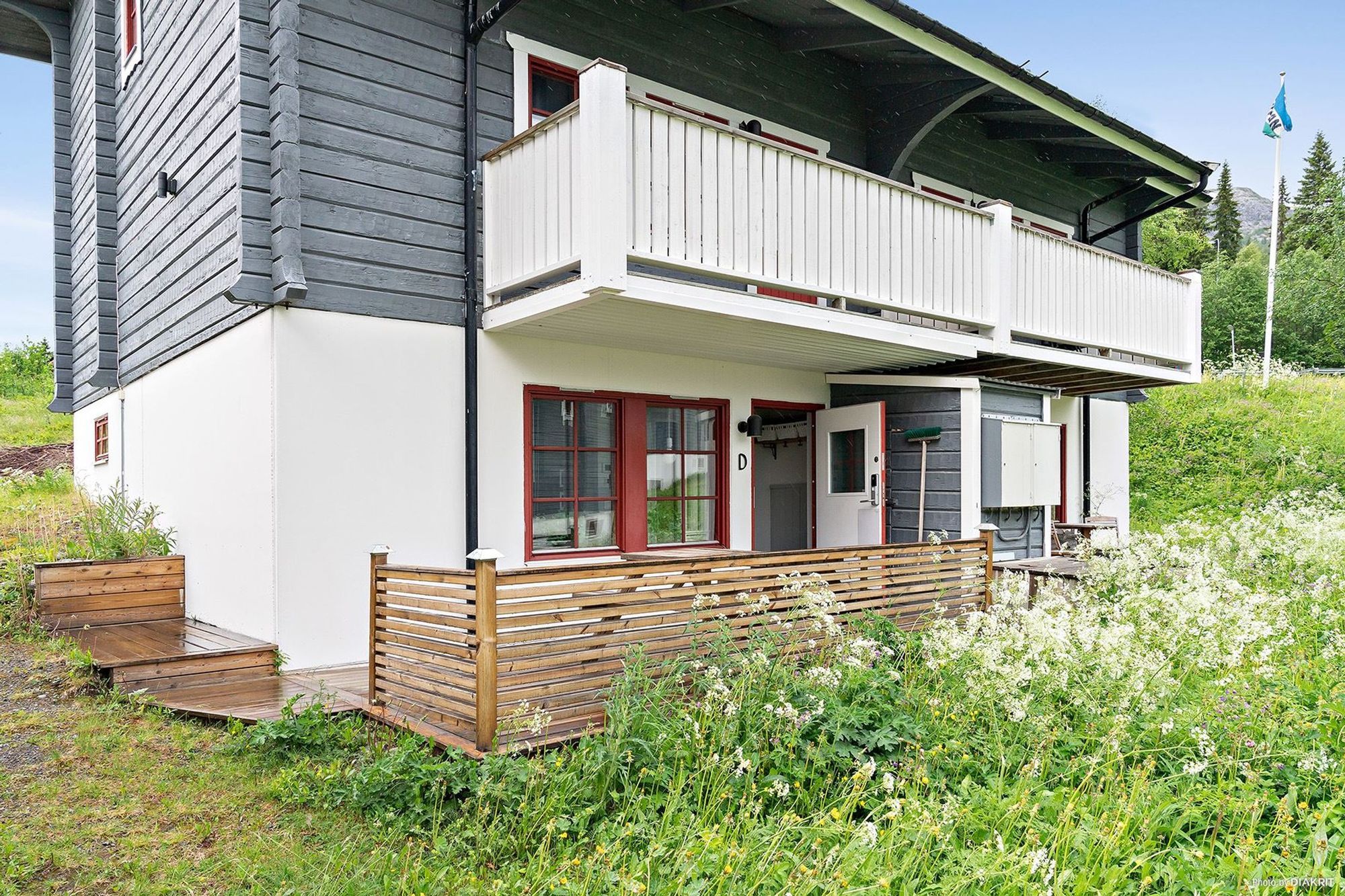 Backnära boende i Tegefjäll - Egen laddplats – bild 3 av 14