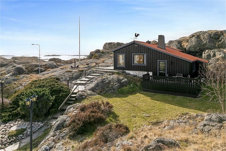 Stuga i Tjörn med 6 bäddar #23726