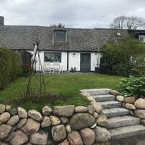 Charmigt hus i Borrby på Österlen!