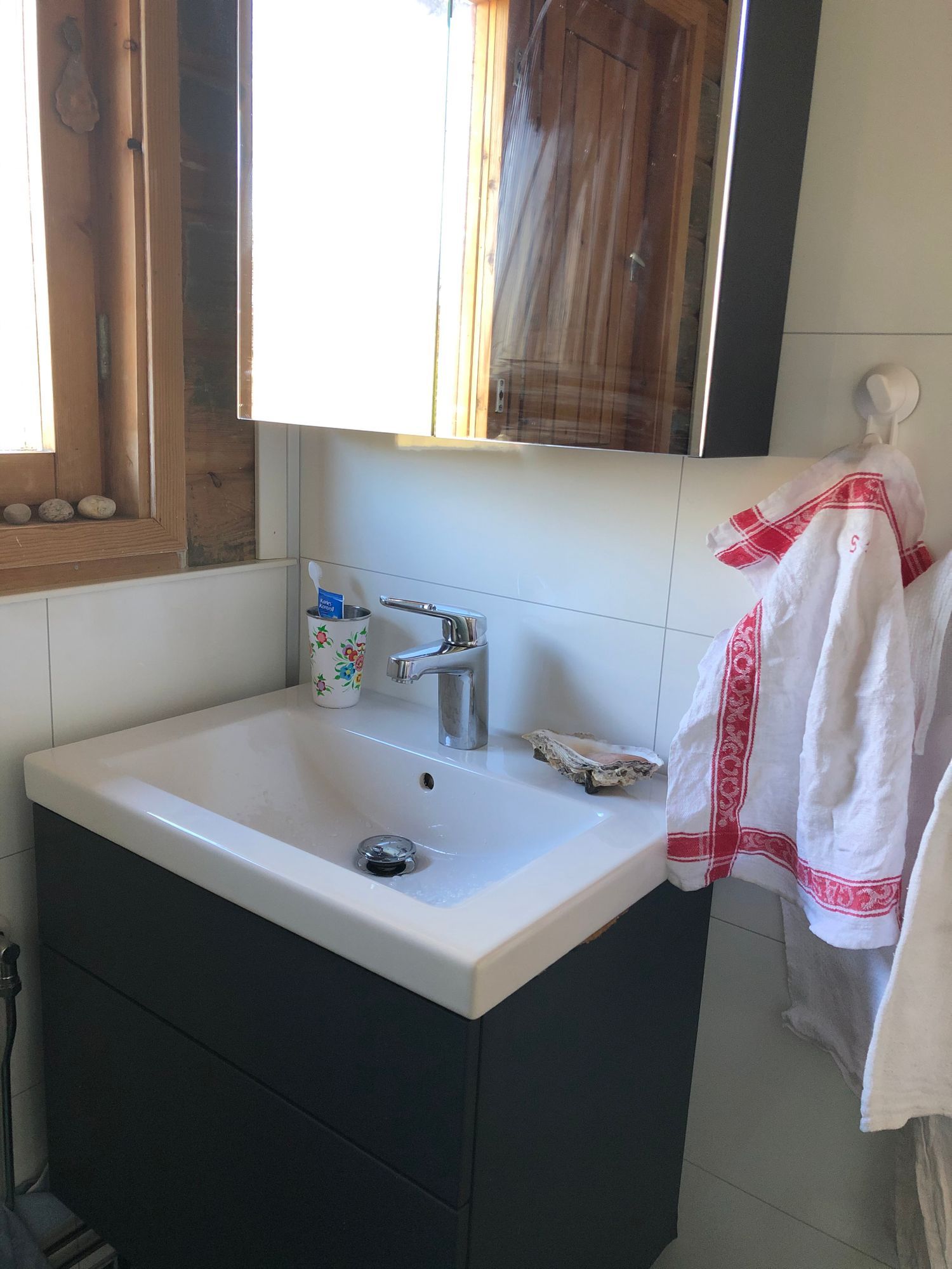 Mysig stuga med 2 kajaker – bild 10 av 18