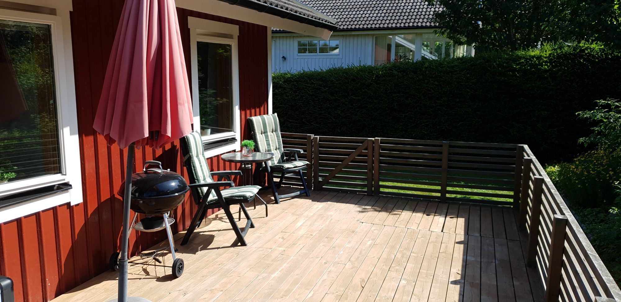 Havsnära stuga på Tjörn – bild 2 av 20
