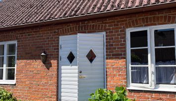 ÖSTERLEN, KIVIK - Vår och Sommar, Brygghuset