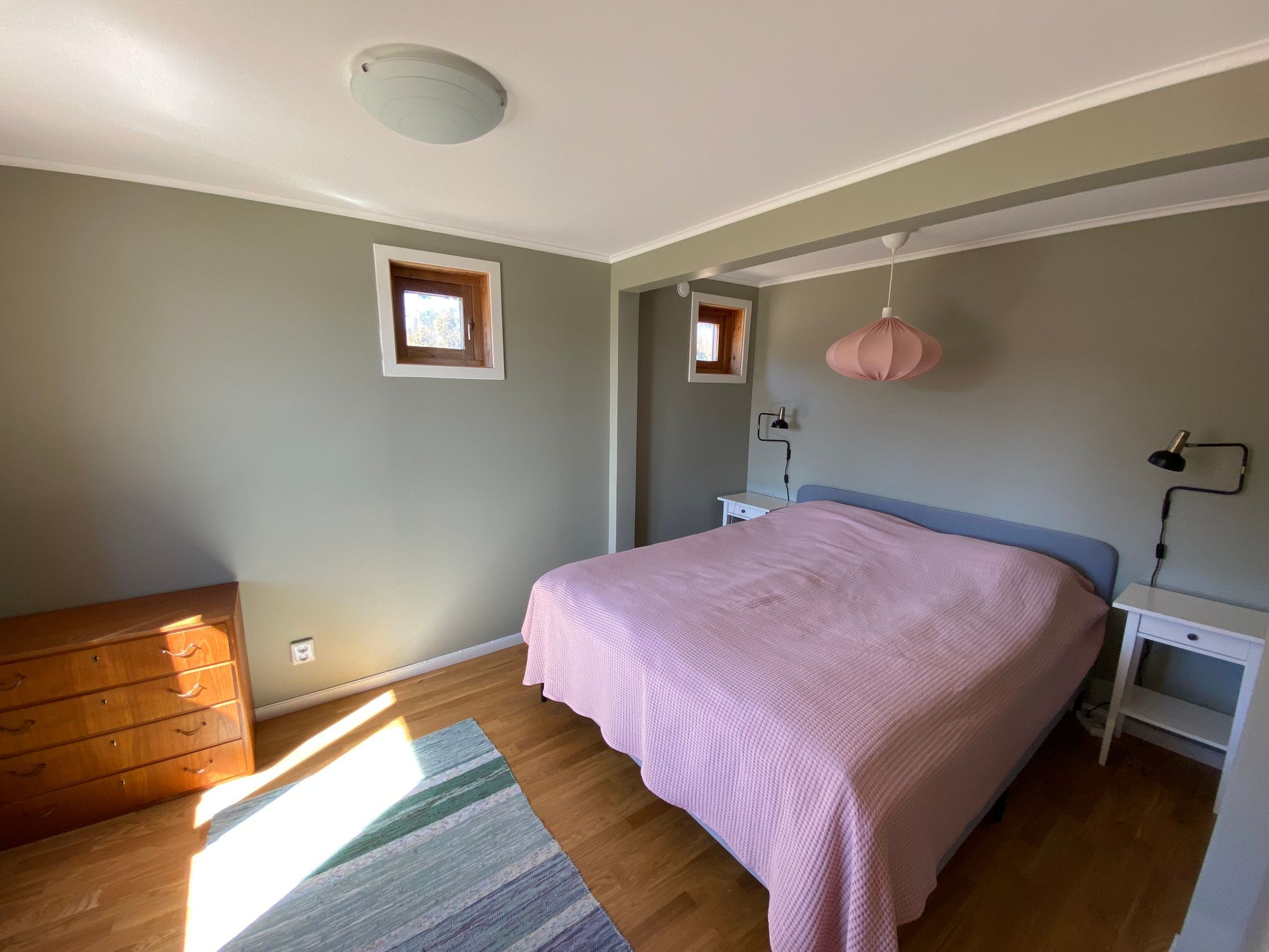 Hus med sjötomt och egen brygga, Vätterns strand – bild 20 av 24