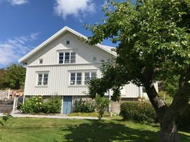 Lantlig skärgårdsidyll på vackra Flatön