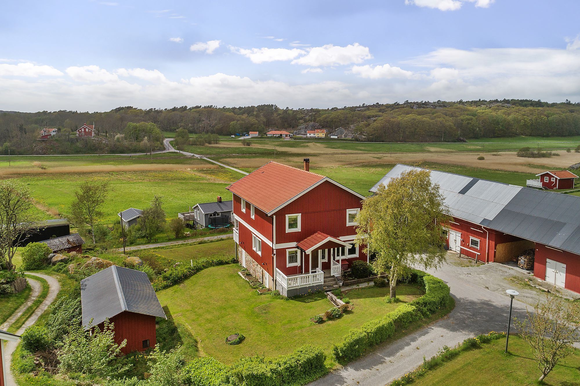 Rymligt kustnära boende för familjer | SE09105 – bild 3 av 24