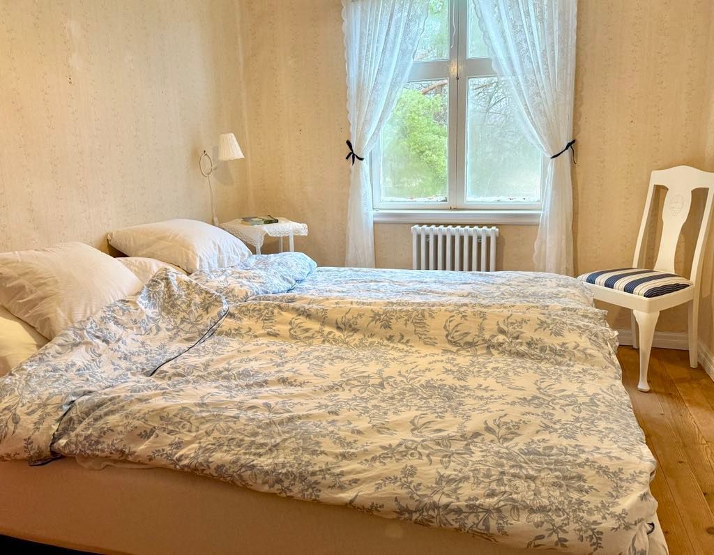 Charmigt torp på Vinön – Hjälmarens pärla – bild 7 av 14