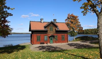 Brygghuset 5m från Sjön Båven