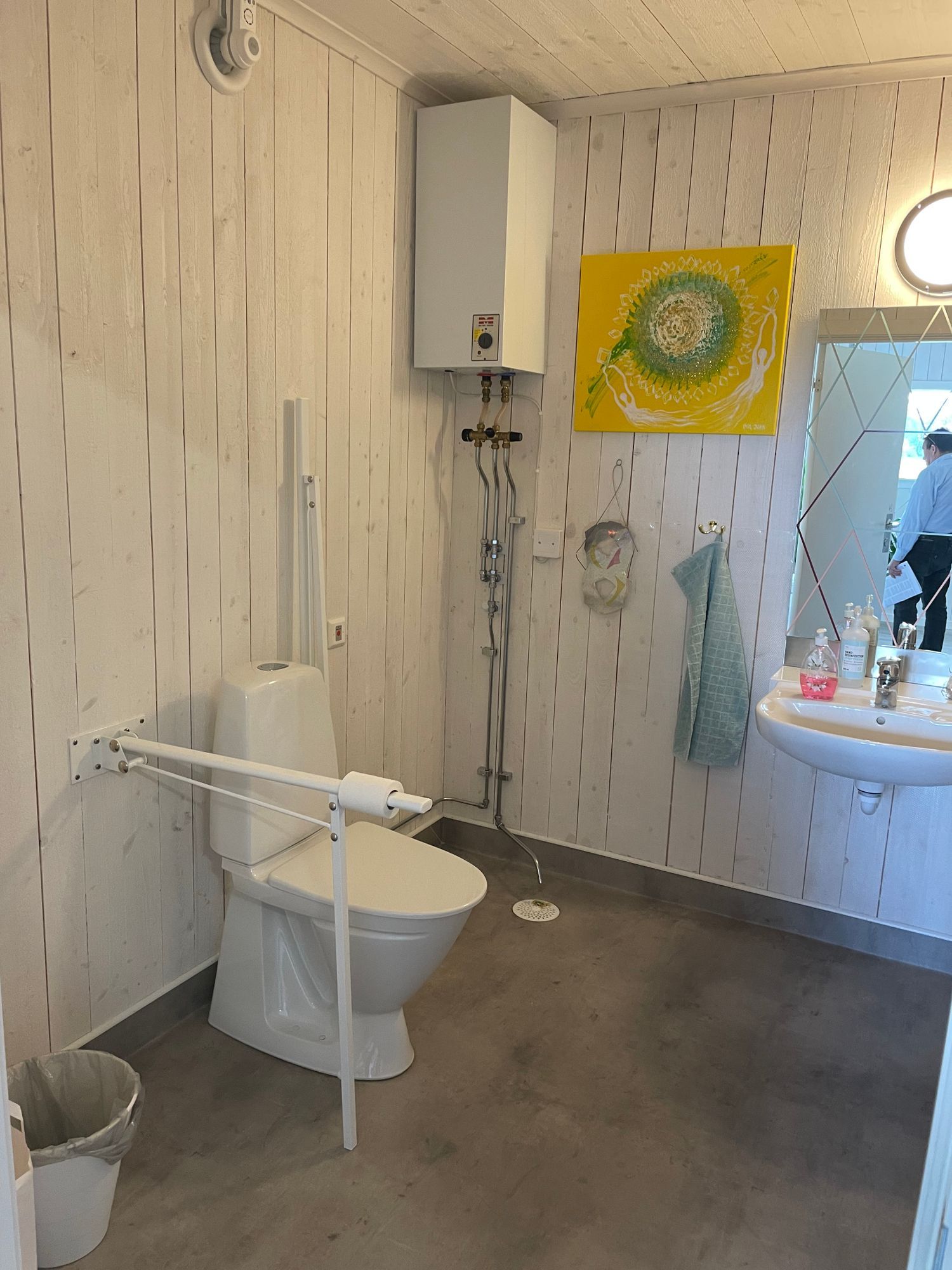 För den stora familjen/det stora sällskapet – bild 8 av 21