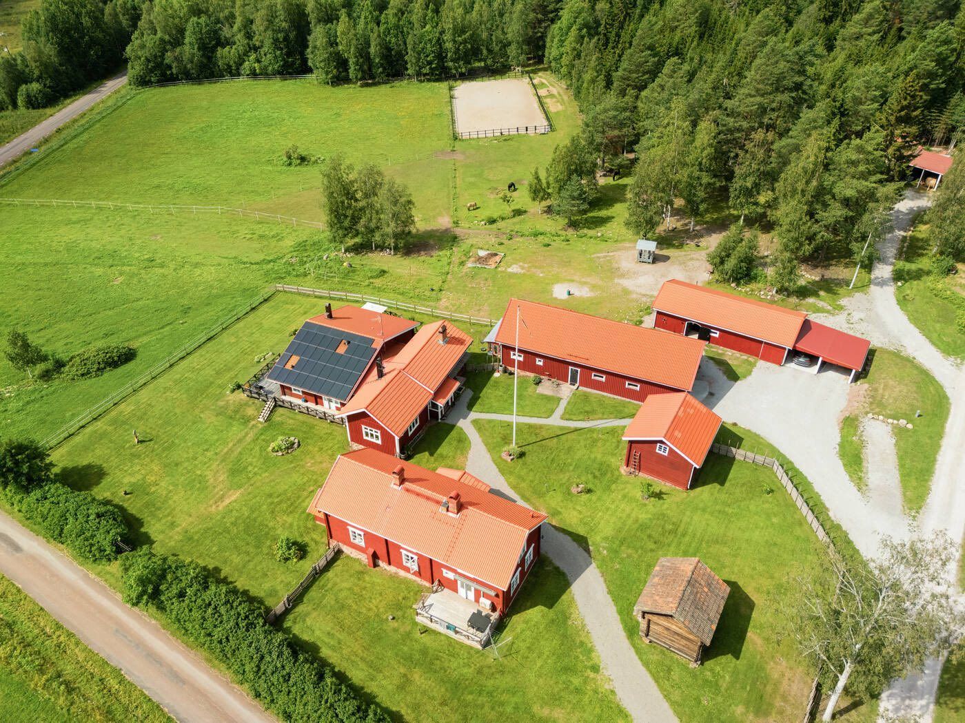 Hus vid Siljans strand