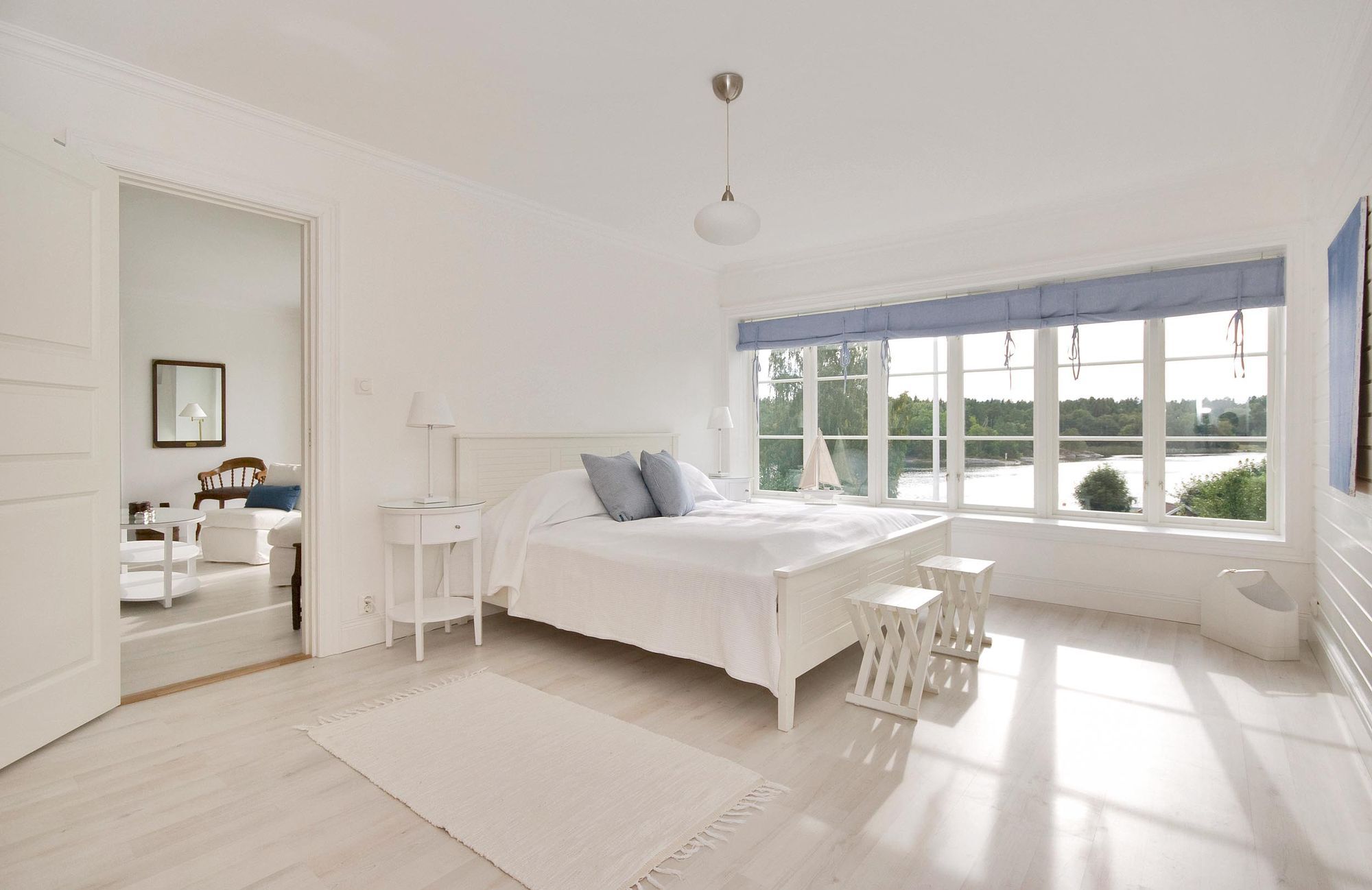 HAMPTONS STYLE WATERFRONT PROPERTY NEAR STOCKHOLM – bild 5 av 24