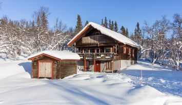 Rymlig och trivsam fjällstuga med underbar utsikt