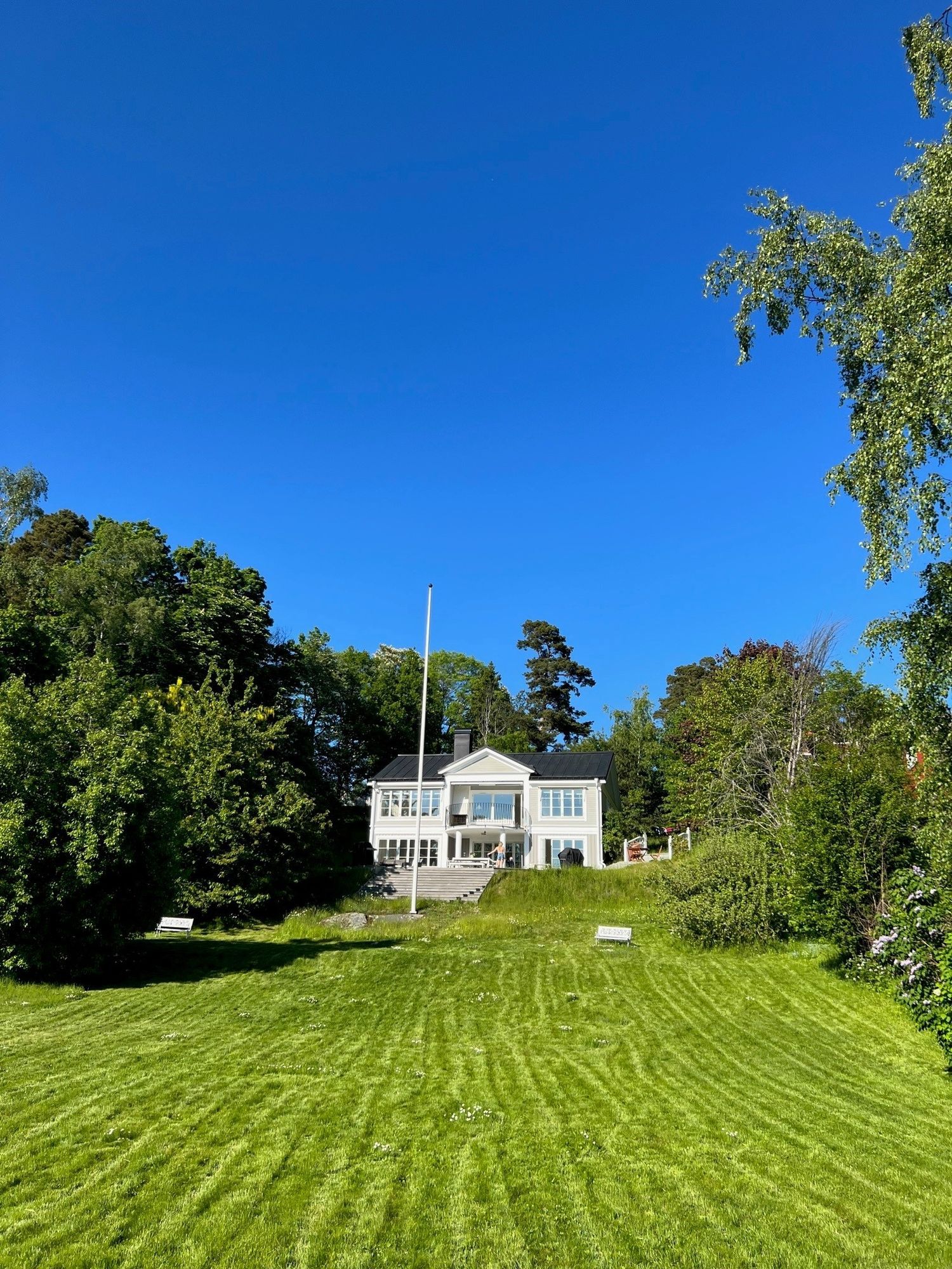 HAMPTONS STYLE WATERFRONT PROPERTY NEAR STOCKHOLM – bild 7 av 24