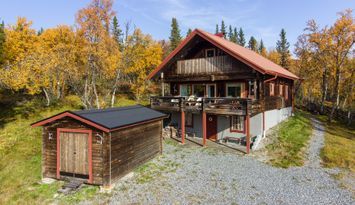 Rymlig och trivsam fjällstuga med underbar utsikt