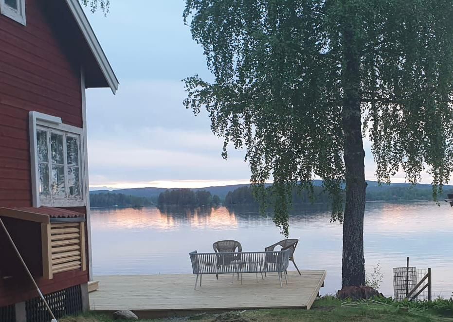 Stuga på sjötomt med egen brygga, Runn -nära Romme – bild 5 av 24