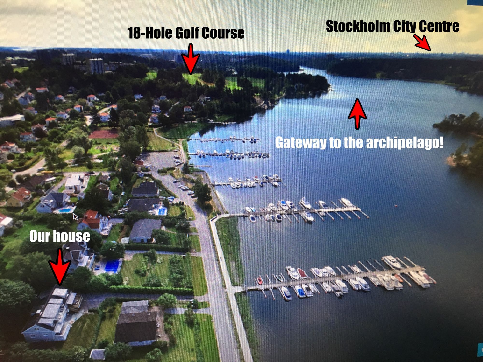 Stort hus nära Stockholm, vatten, bad och natur – bild 13 av 13