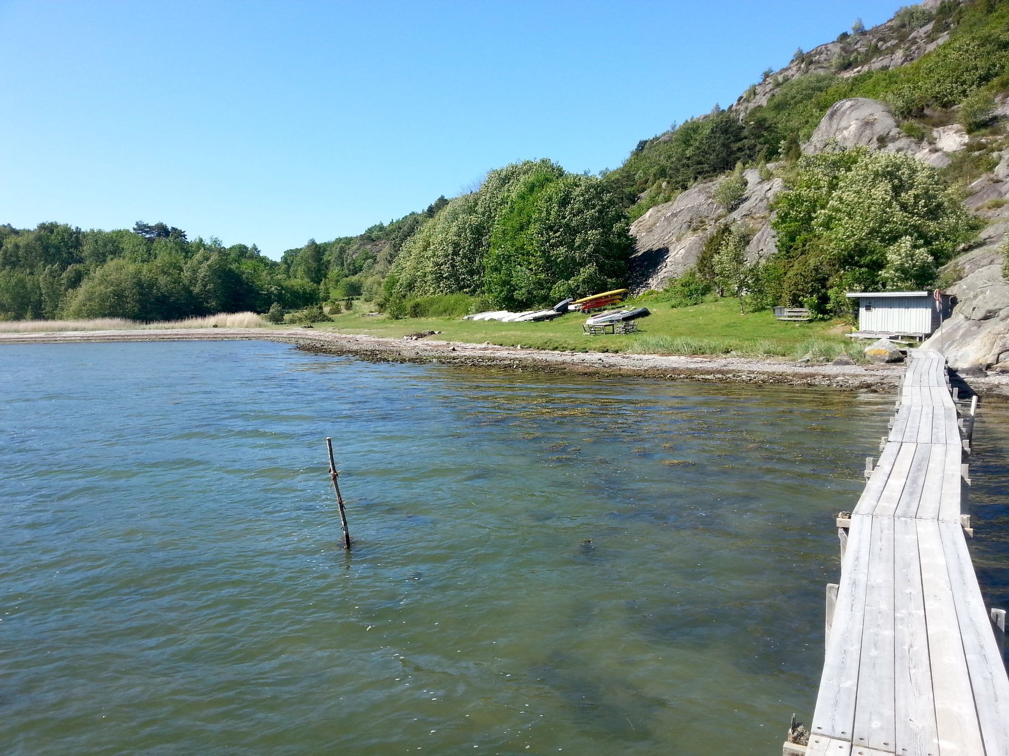 Strandnära stuga på Tjörn – bild 15 av 17