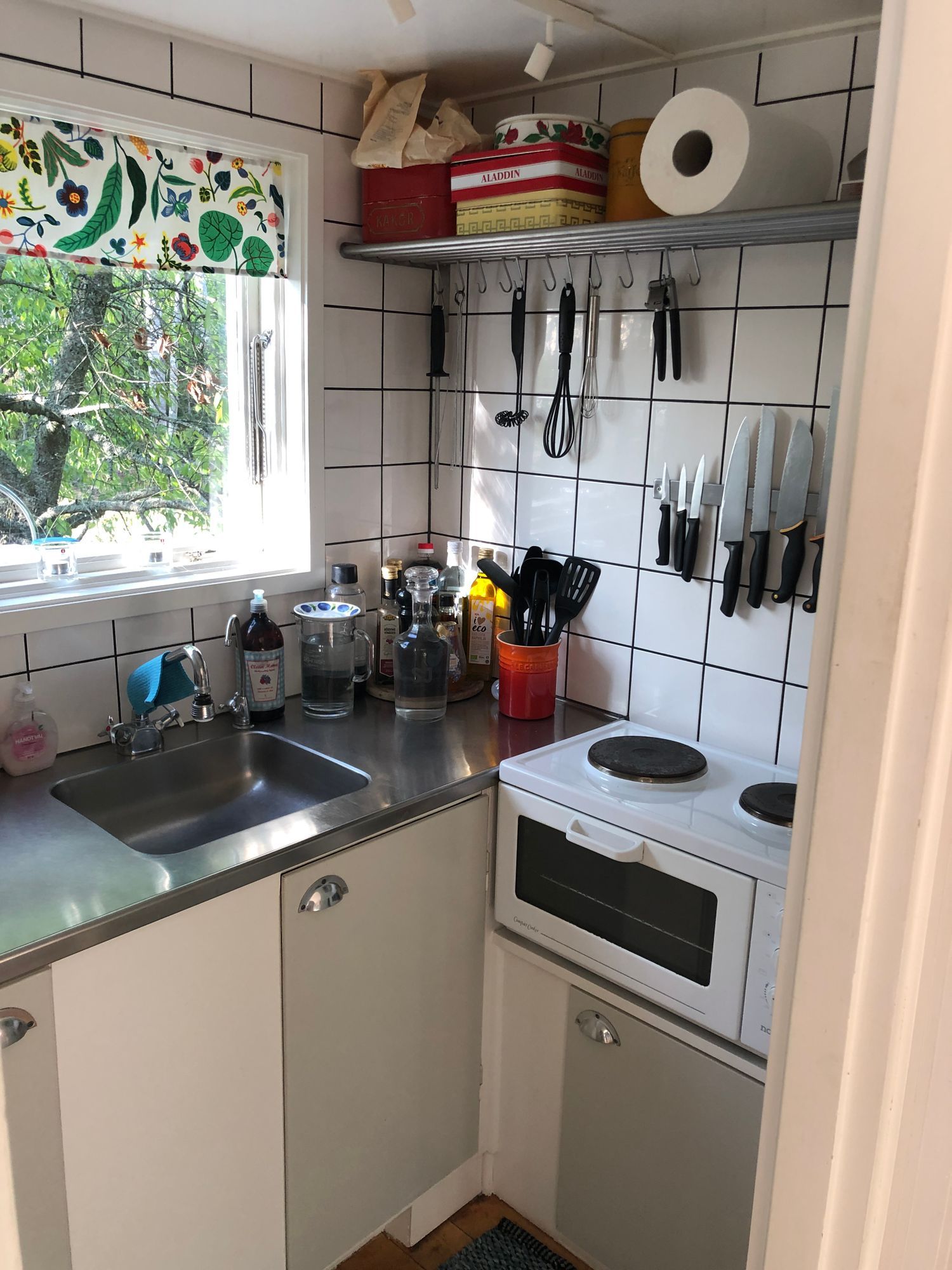 Havsutsikt, bekvämt och renoverat på Utö – bild 4 av 10