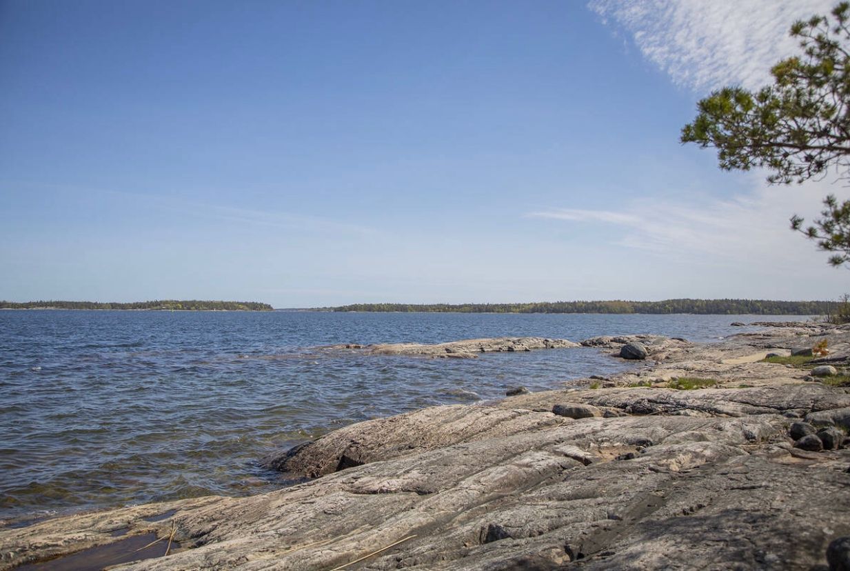 Egen udde på Lambskär i Roslagens skärgård – bild 4 av 16