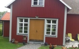 Hus nära Hjälmaren
