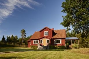 Härligt hus vid sjö