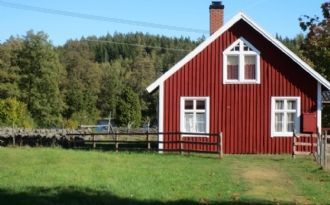 Cottage near a lake, swimming, fishing and boat.