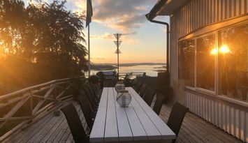 Hus vid havet med fantastisk havsutsikt.