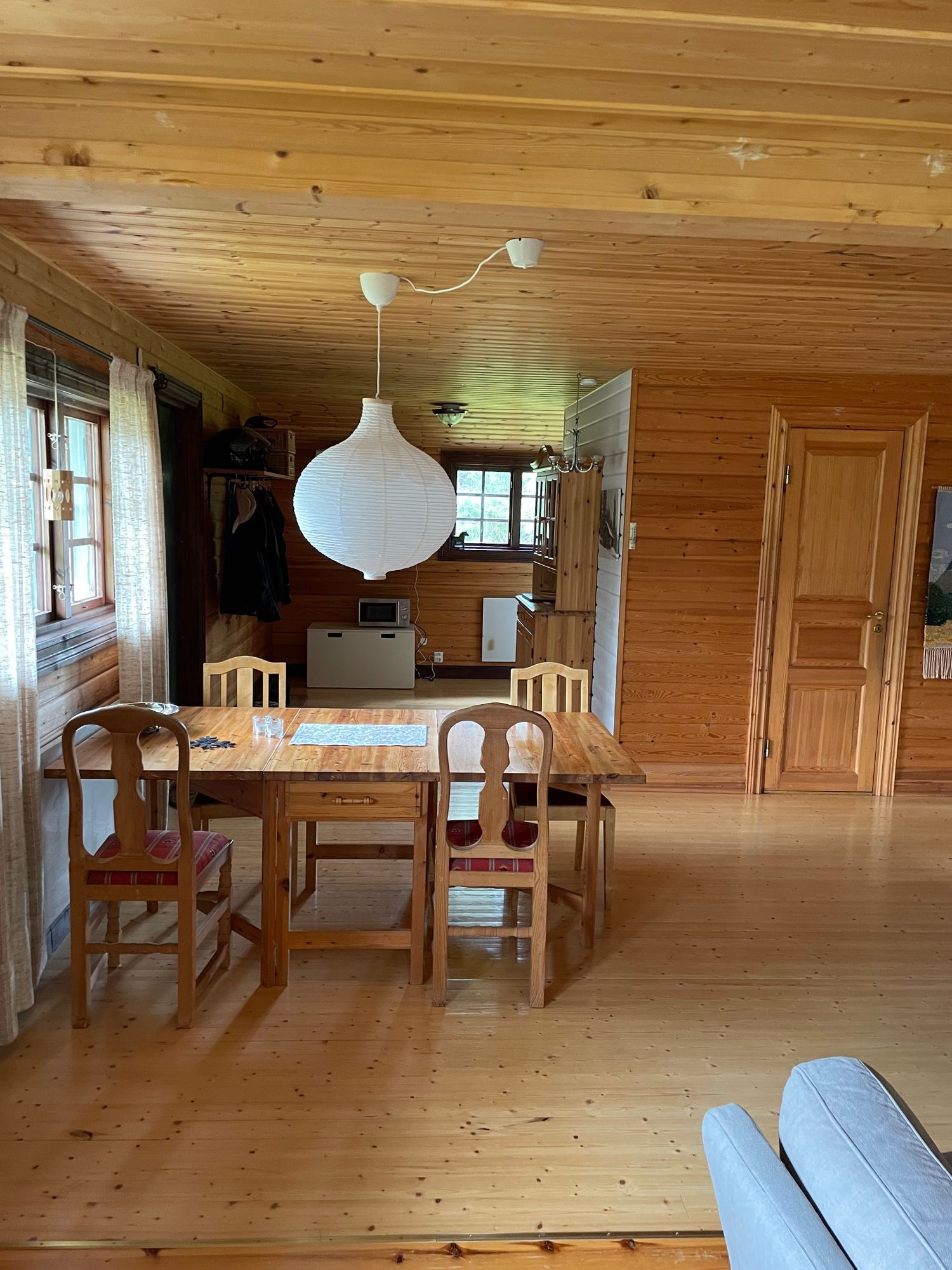 Mysig fjällstuga i bästa läge – bild 6 av 12