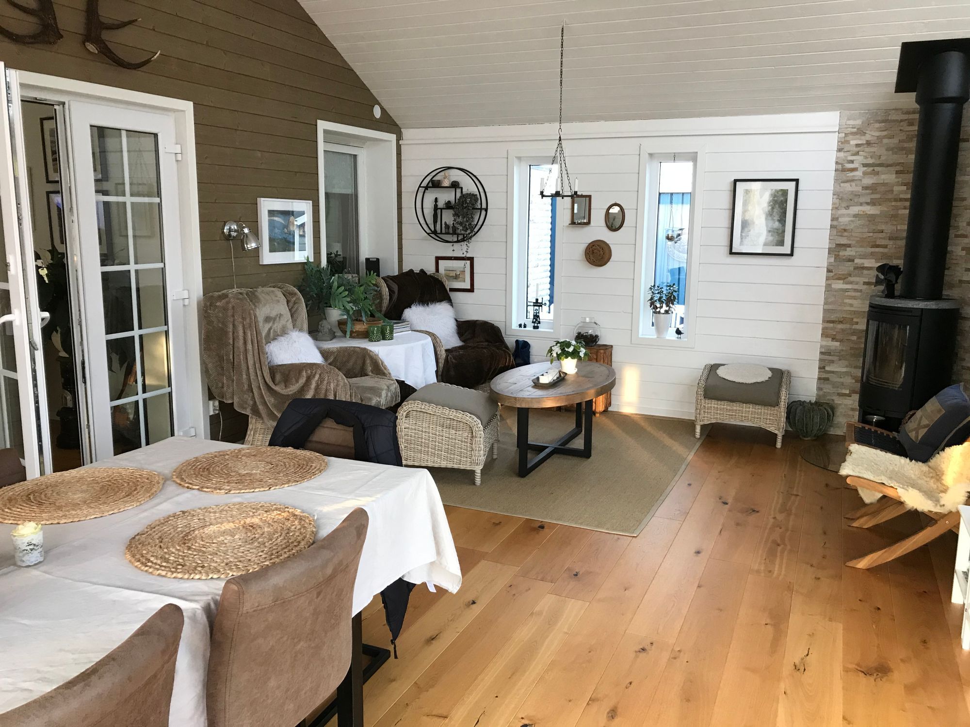 Villa med trädgård – bild 8 av 15