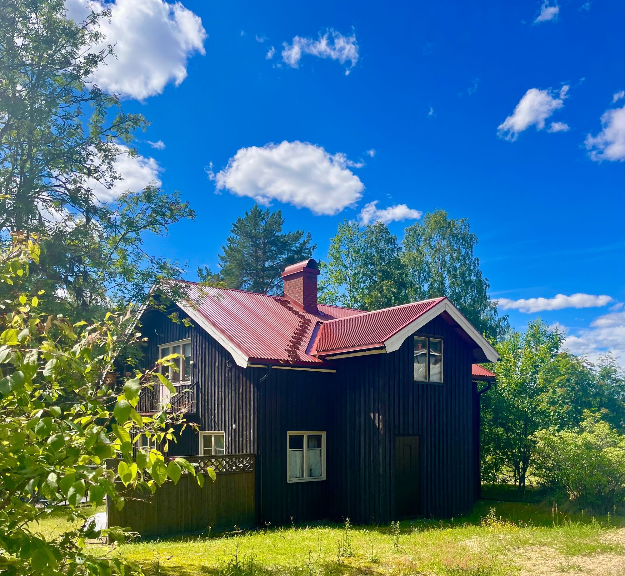 Mysig stuga vid Klarälven i Nordvärmland 🫎
