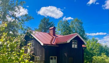 Mysig stuga vid Klarälven i Nordvärmland 🫎