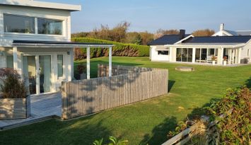 Sommarstuga och Attefallshus i Mellbystrand