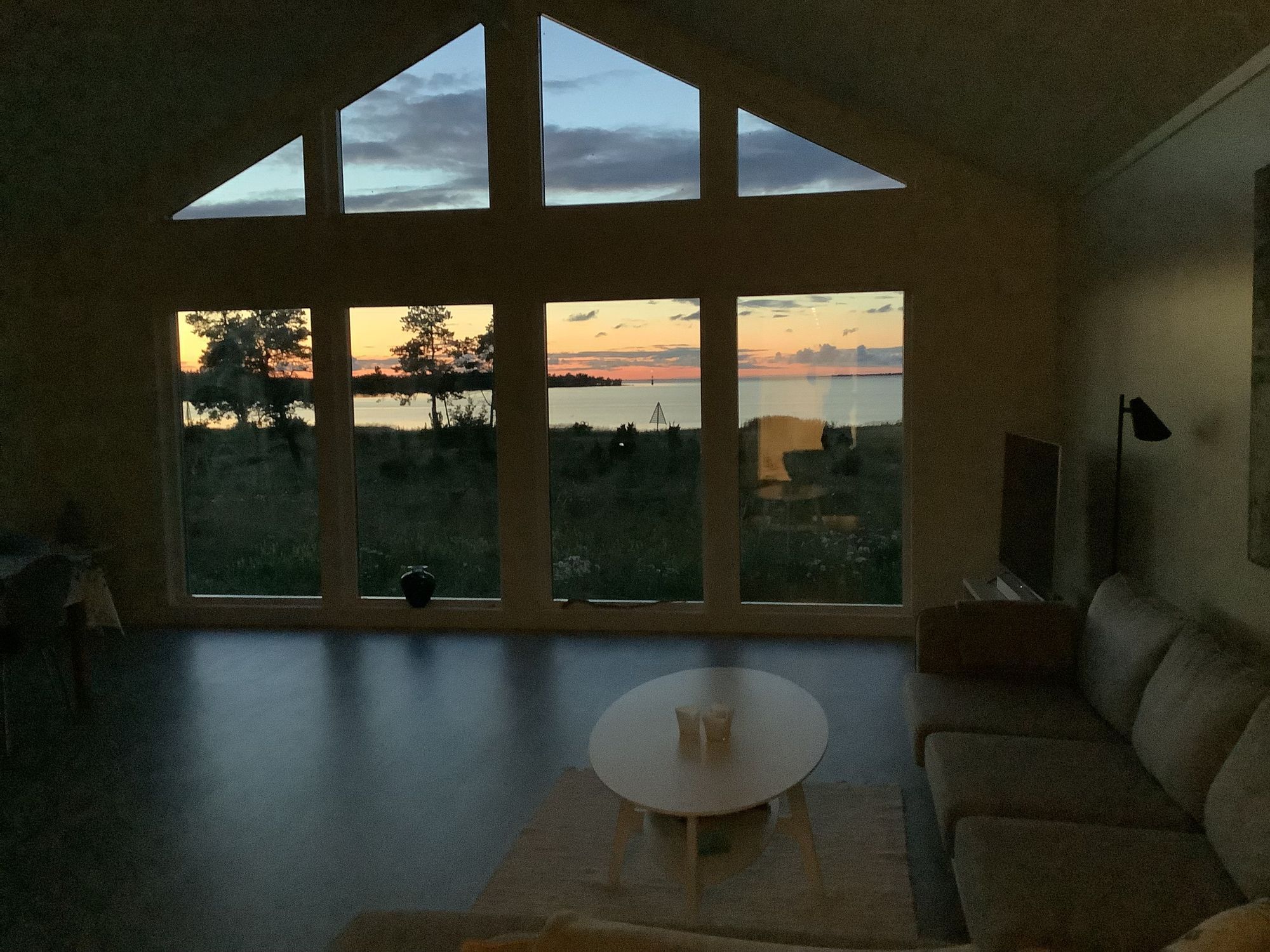 Nybyggt hus med havsutsikt i Fårösund Gotland – bild 6 av 18