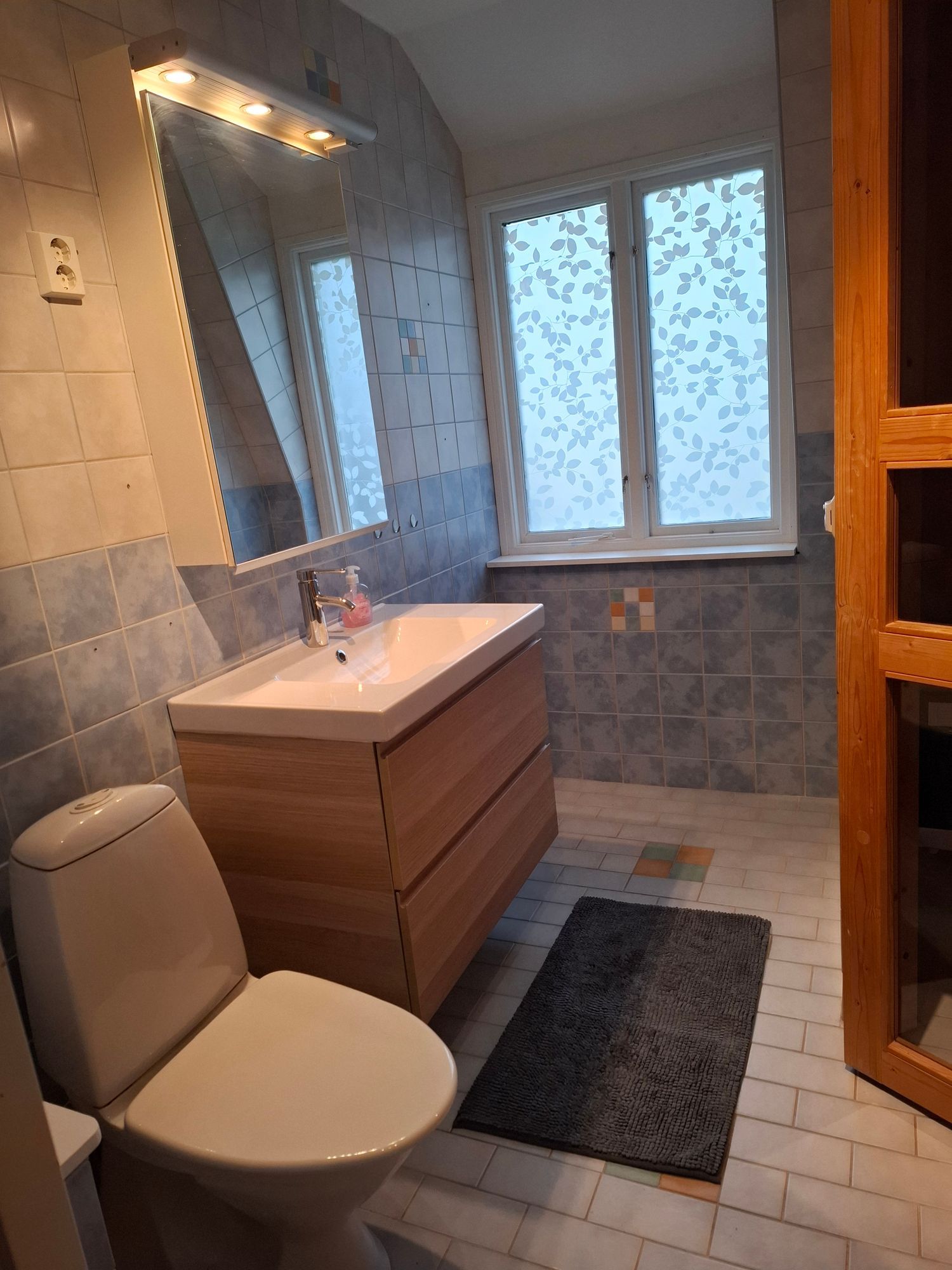 Hus i Östra Visby med trädgård – bild 10 av 16